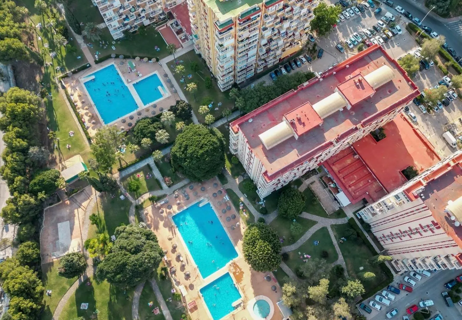 Coastal Feeling, Sea Views & Pools Apt Hercules Benalmadena